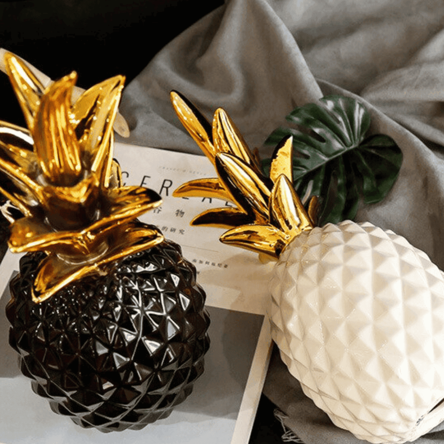 Set 2 Figuras Piñas Decorativas De Ceramica Adorno Decohogar - Fliperex