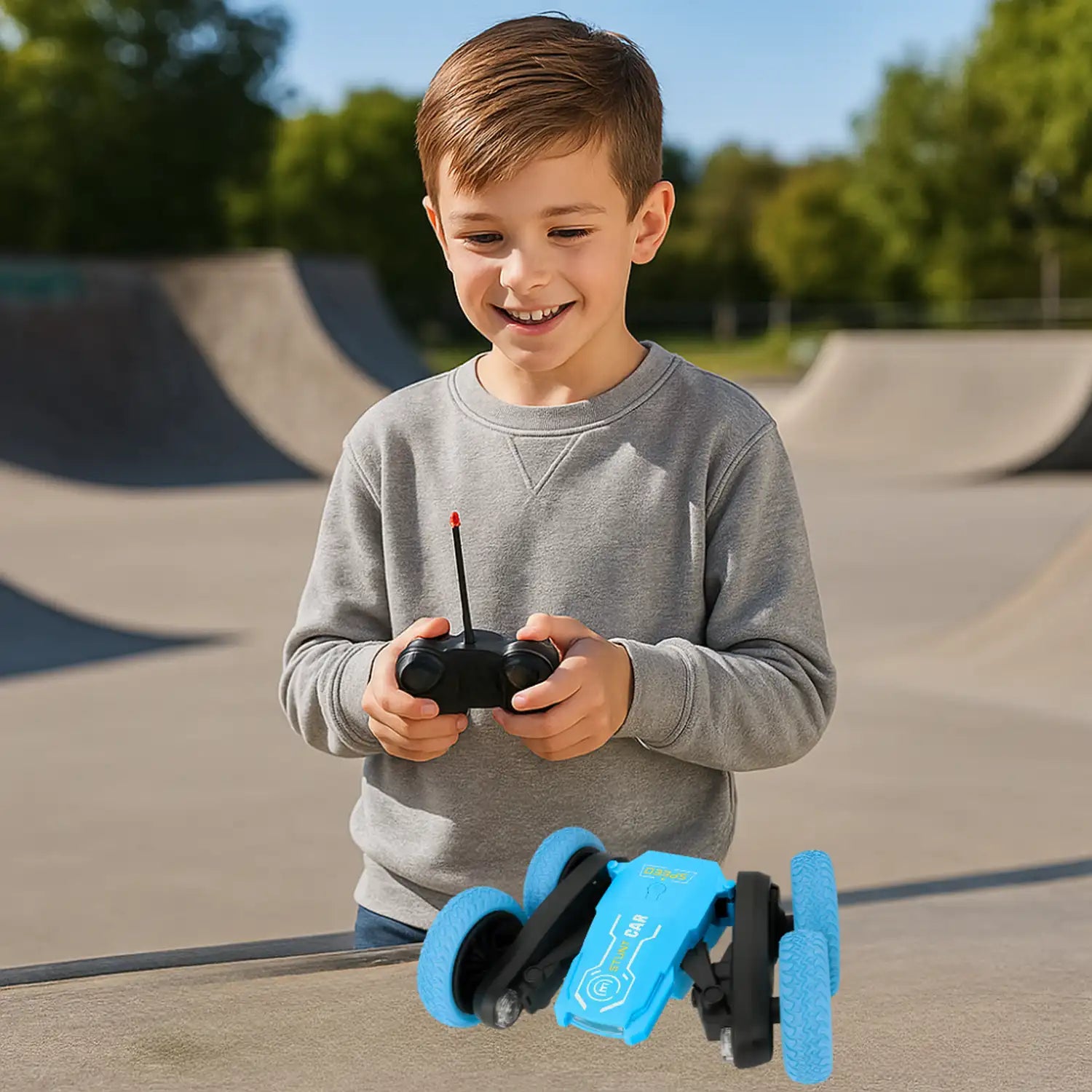 Auto a Control Remoto Acrobatico RC Ruedas Plegables Luces