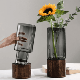Florero Decorativo De Vidrio Liso Tonos Gris Con Base Madera - Fliperex