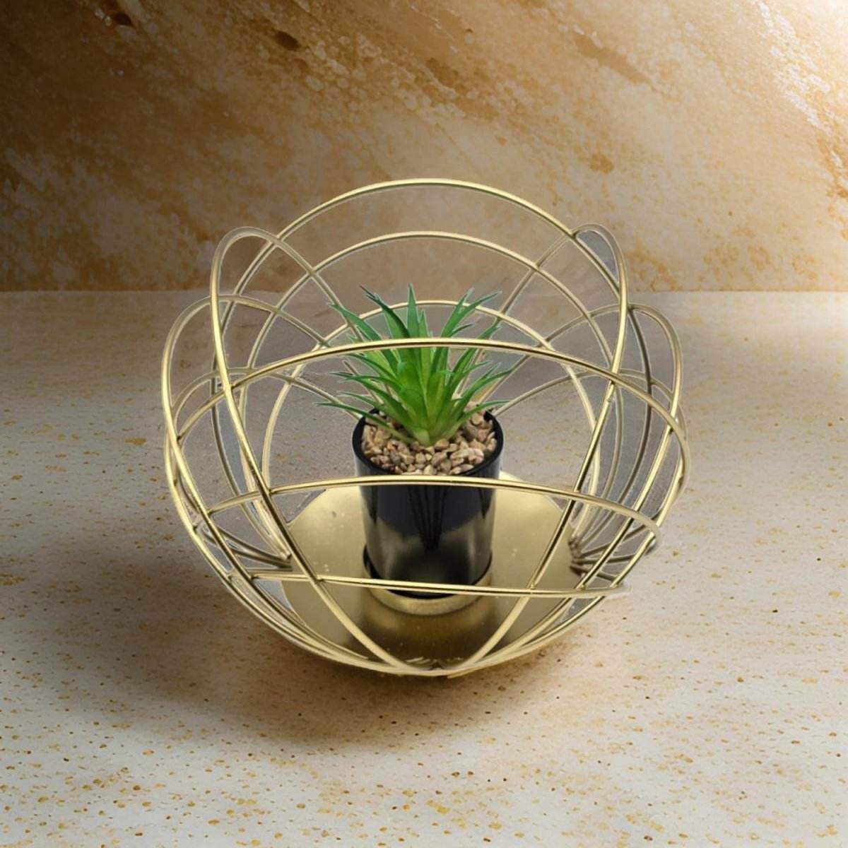 Figura Decorativa Candelabro Esfera Dorada Con Mini Planta - Fliperex