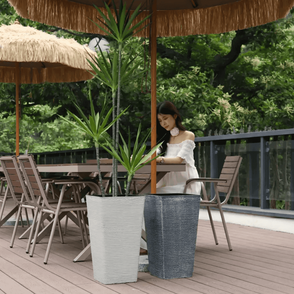 Macetero Plastico Alargado Premium Base Cuadrada Conica - Fliperex