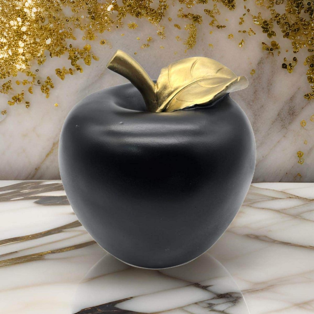 Figura Adorno De Manzana Negra Decorativa En Resina Moderna - Fliperex